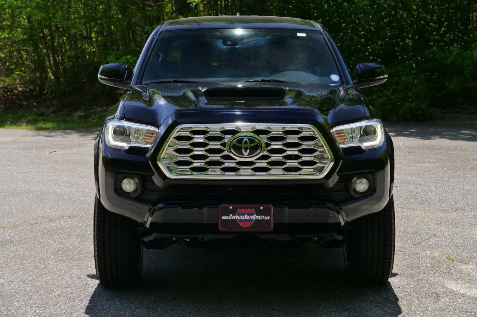 Used 2022 Toyota Tacoma TRD Sport AWD/4WD image 5