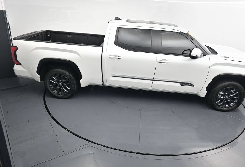 Used 2026 Toyota Tundra Platinum AWD/4WD image 31