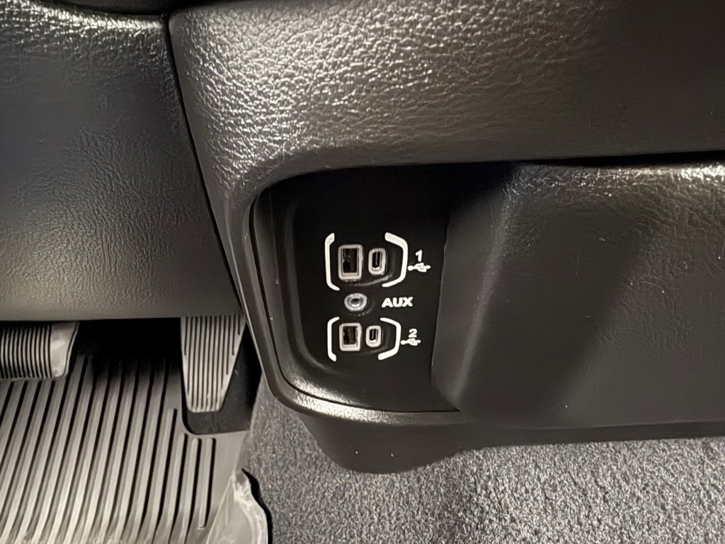 Used 2022 RAM 2500 Big Horn w/ Level A Equipment Group image 27