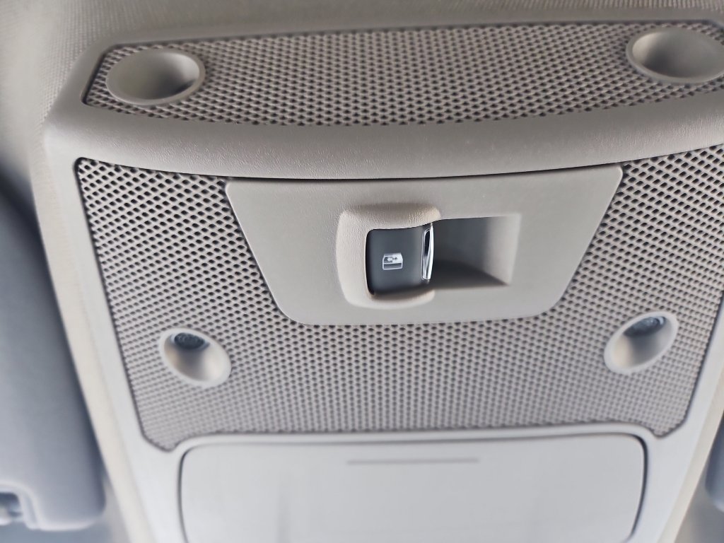 Used 2018 Ford F150 Lariat RWD image 26