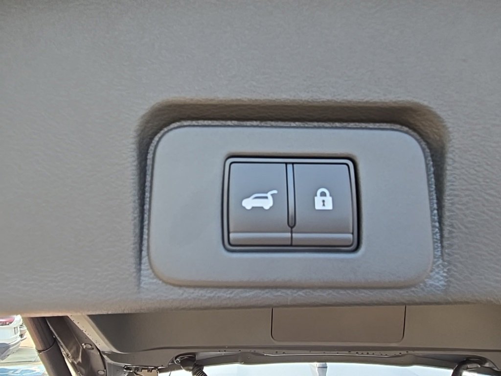 New 2026 Nissan Rogue Platinum image 40