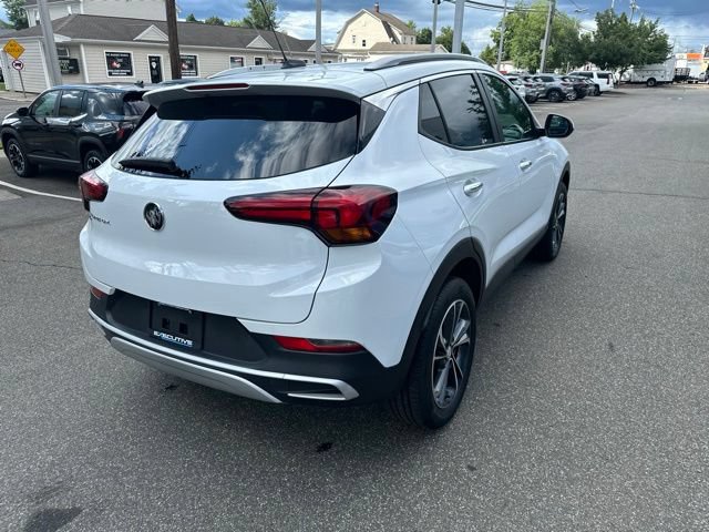 Used 2023 Buick Encore GX Select w/ Safety Package II AWD/4WD image 5