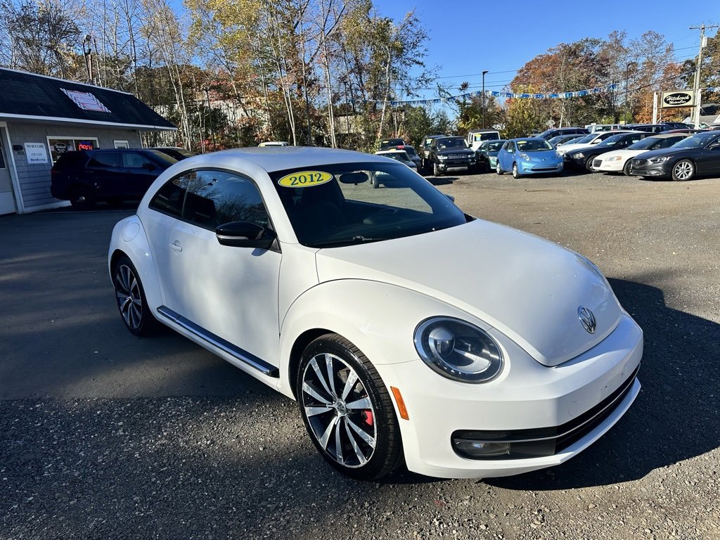 Used 2012 Volkswagen Beetle 2.0T image 3