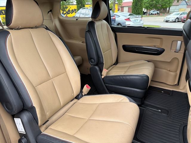 Used 2015 Kia Sedona SX FWD image 22