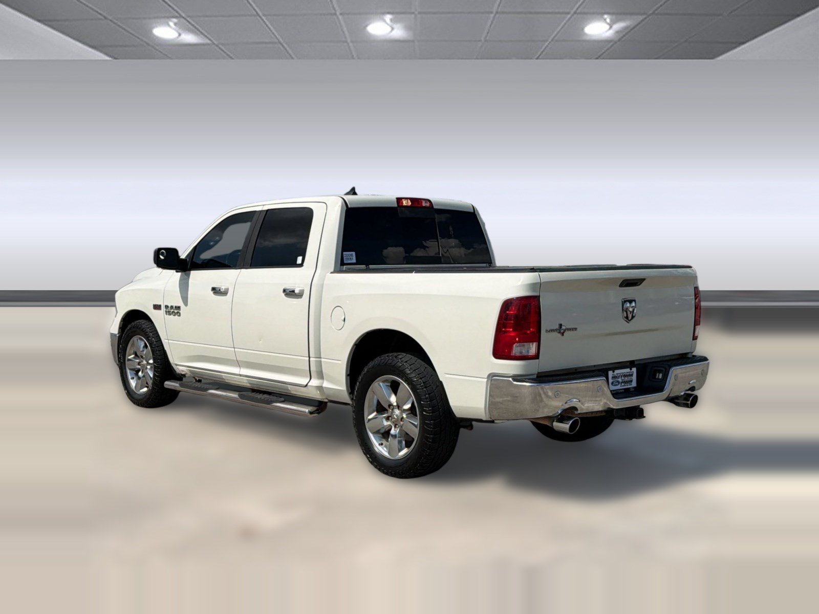 Used 2016 RAM 1500 Lone Star RWD image 3
