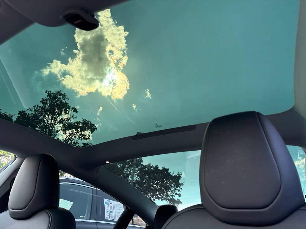 Used 2025 Tesla Model 3 Long Range RWD image 13