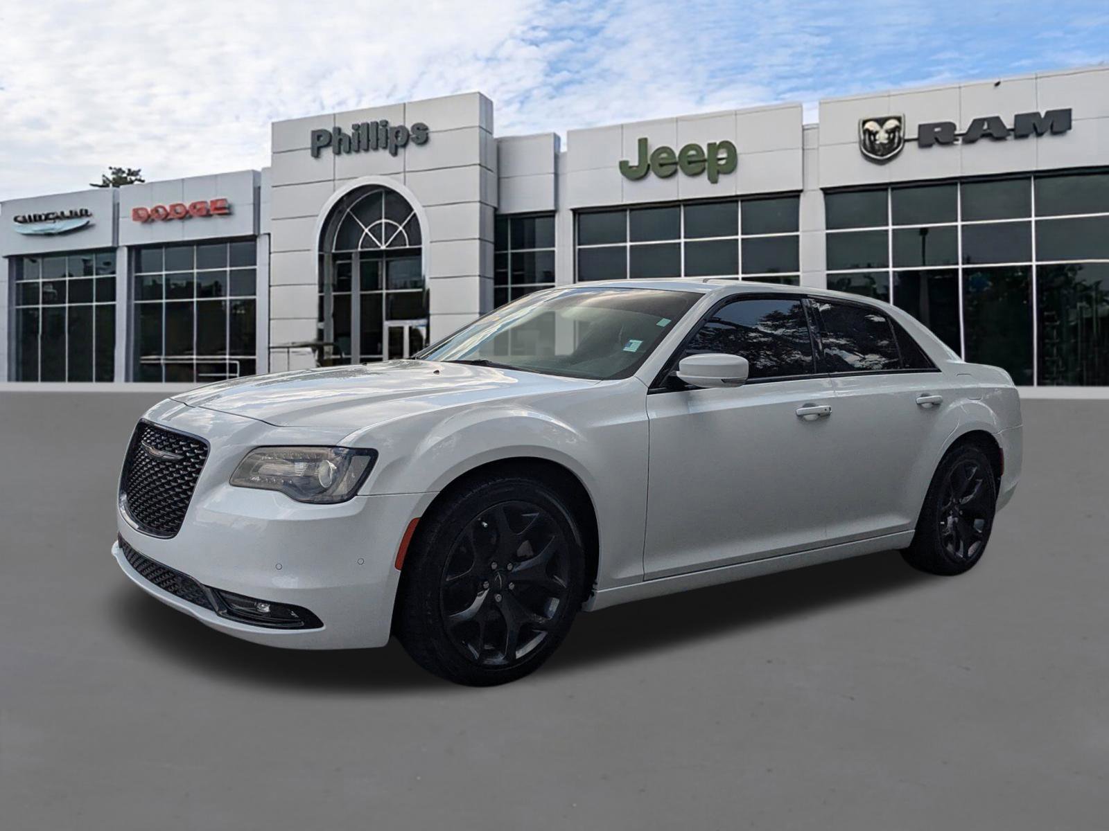 Used 2021 Chrysler 300 S image 7