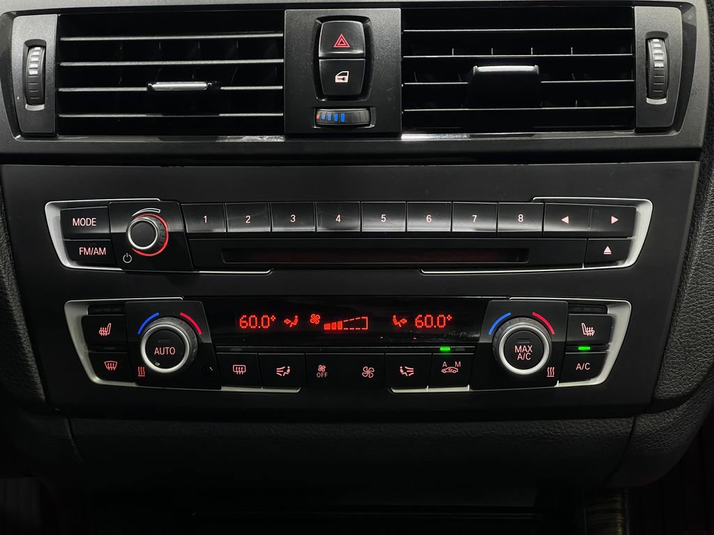 Used 2015 BMW M235i xDrive Coupe image 24