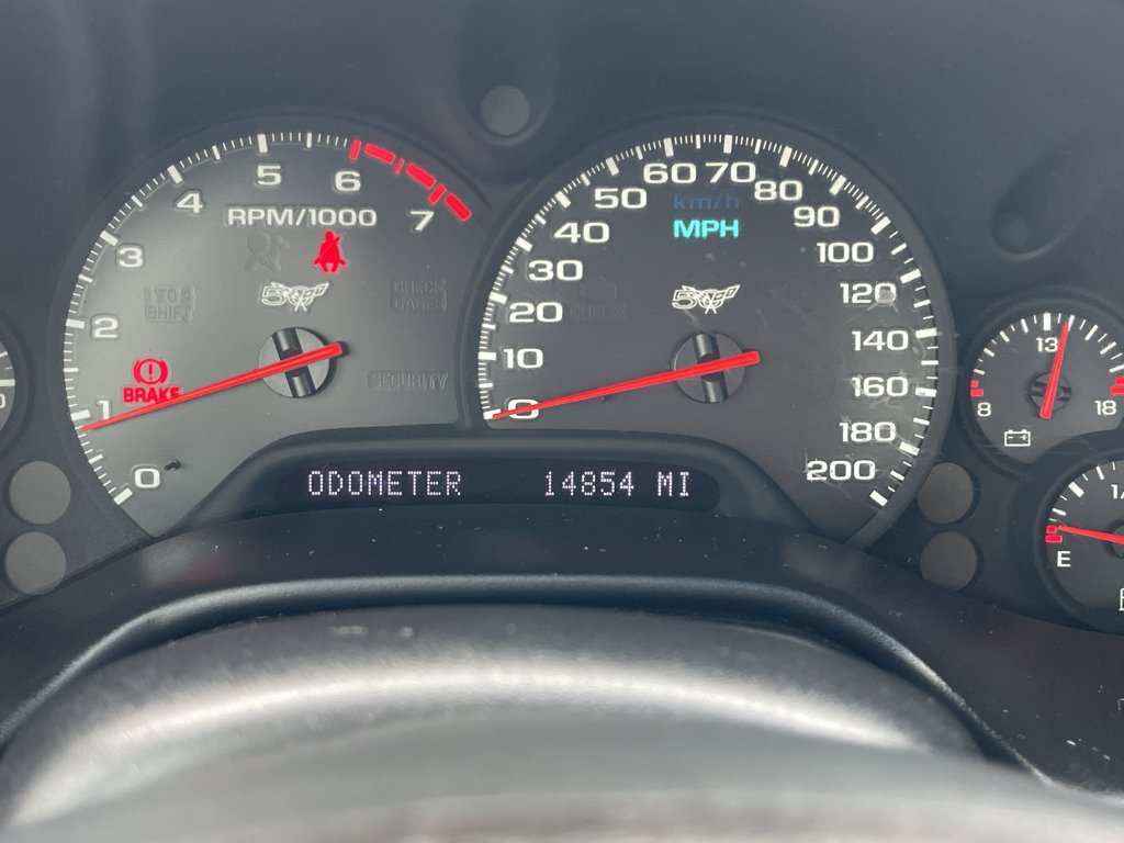Used 2003 Chevrolet Corvette Convertible w/ Preferred Equipment Group1 RWD image 13