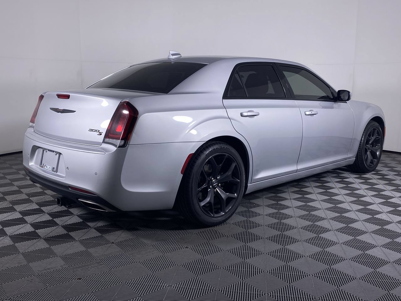 Used 2021 Chrysler 300 S RWD image 20