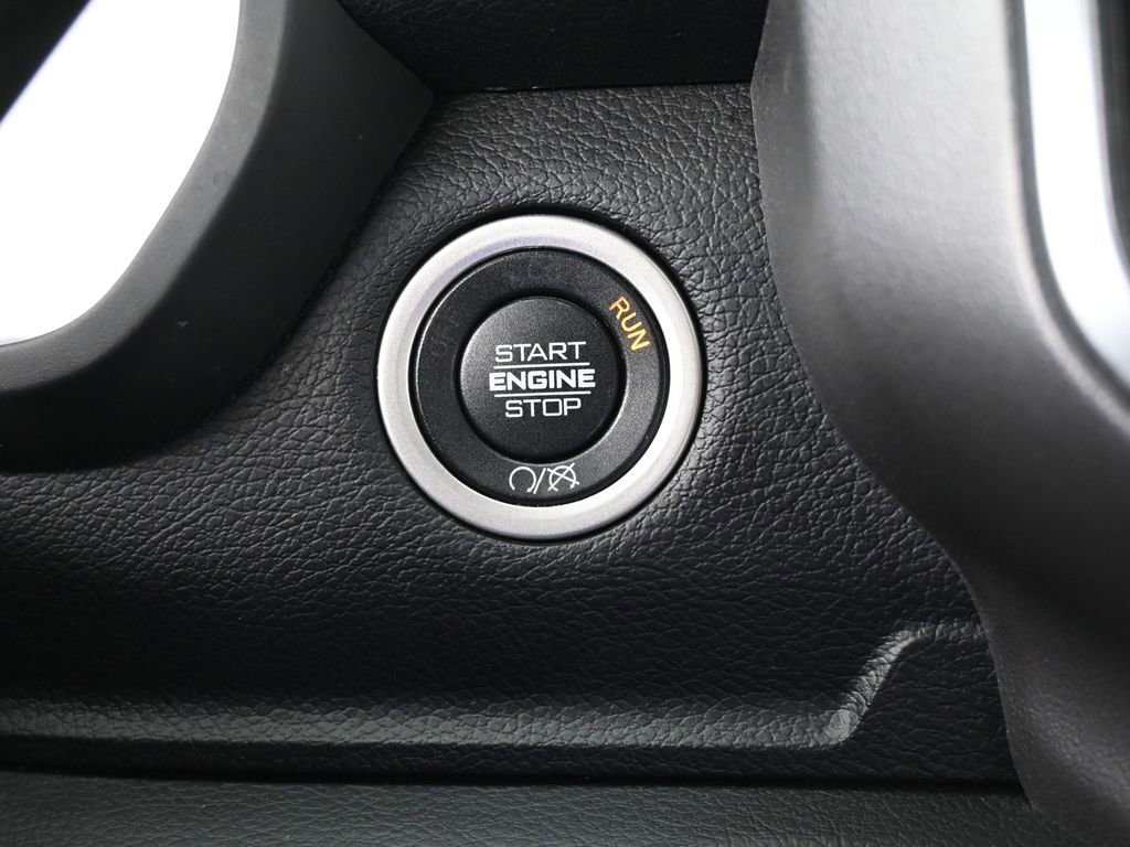 Used 2024 RAM 2500 Big Horn AWD/4WD image 30