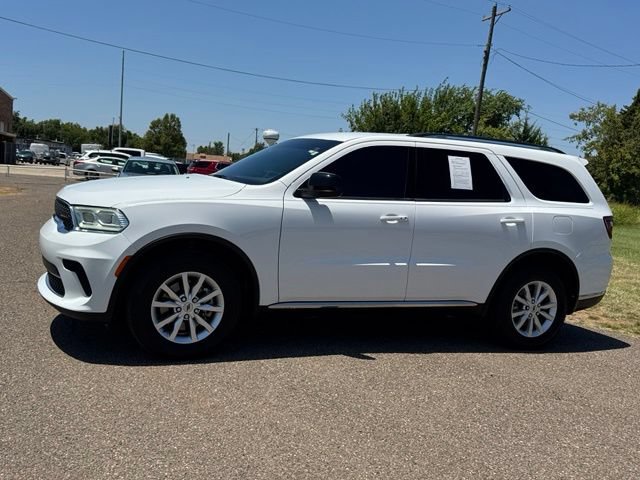 Certified 2024 Dodge Durango SXT w/ 3rd Row Seating Group AWD/4WD image 3
