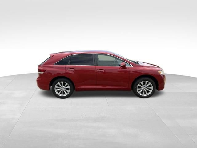 Used 2013 Toyota Venza LE w/ LE Convenience Pkg FWD image 2