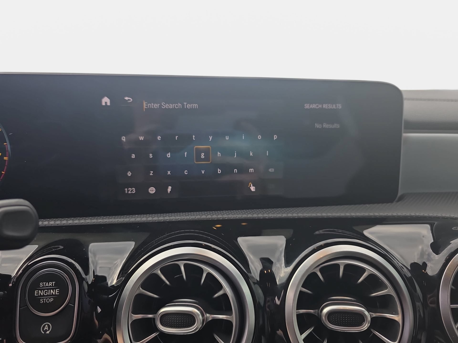 Used 2020 Mercedes-Benz CLA 35 AMG 4MATIC image 21