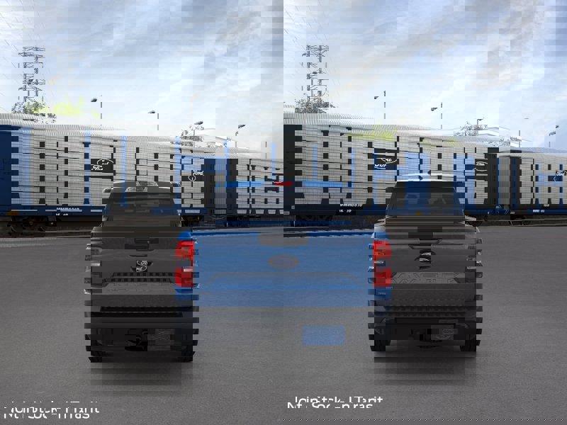 New 2026 Ford Maverick XL image 5