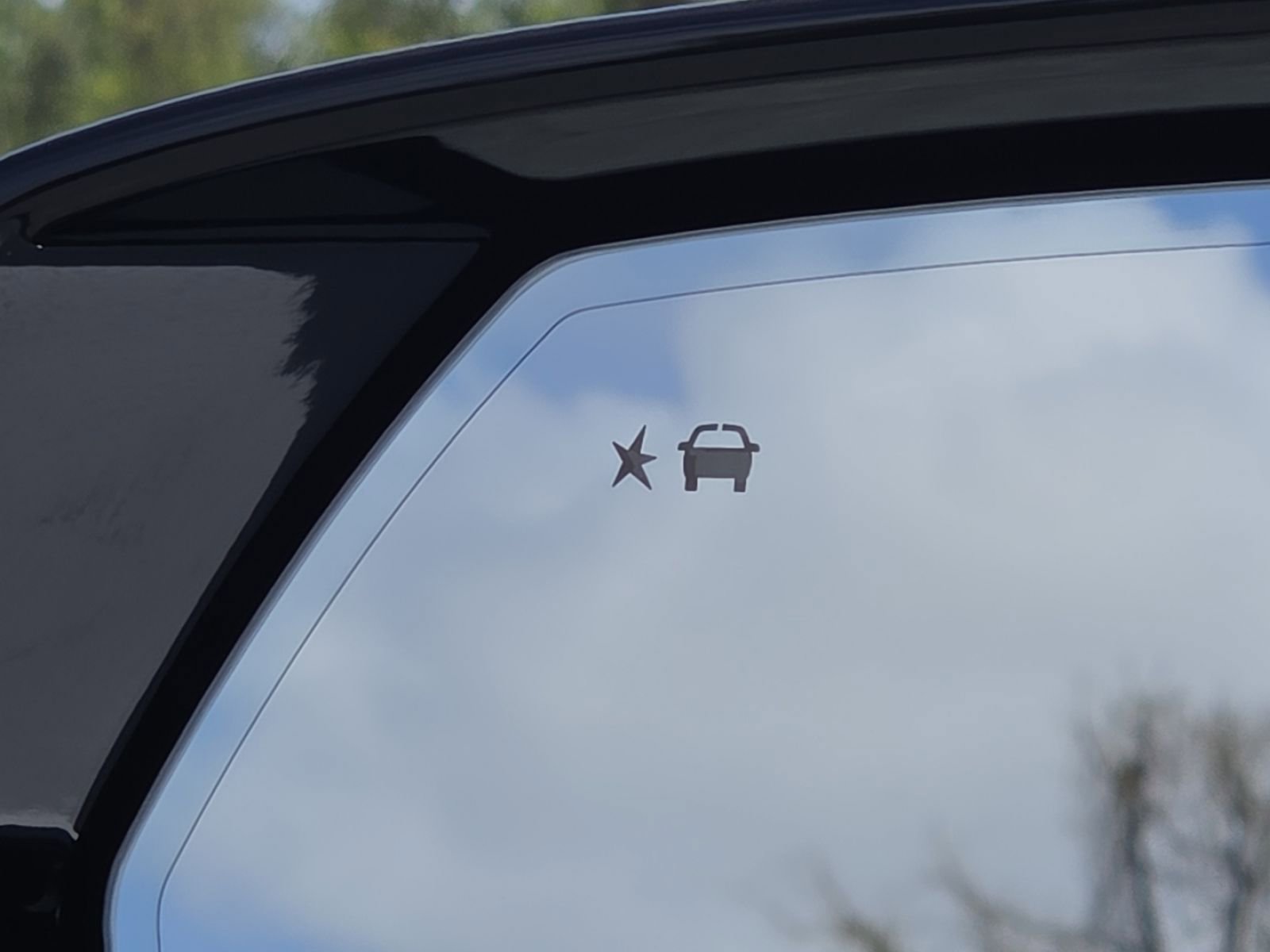 New 2026 GMC Yukon Elevation image 17