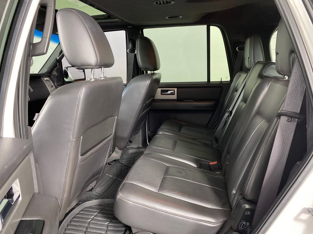 Used 2013 Ford Expedition Limited image 26
