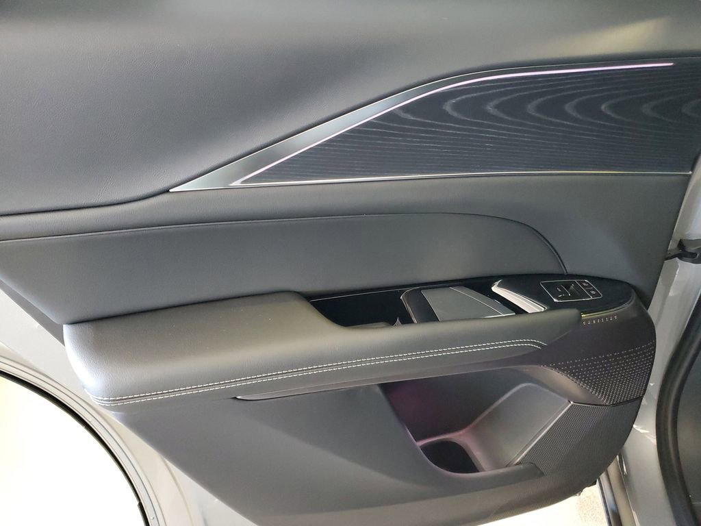 New 2026 Cadillac Lyriq Sport image 9