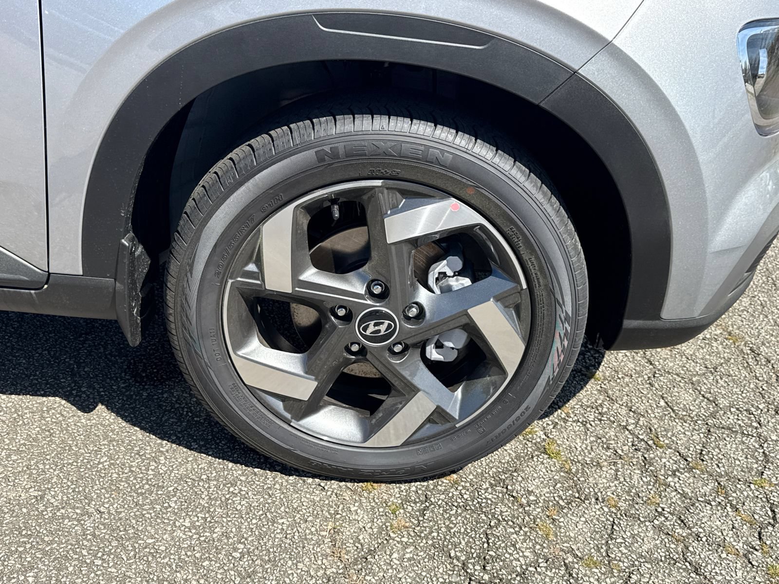 New 2026 Hyundai Venue SEL FWD image 13