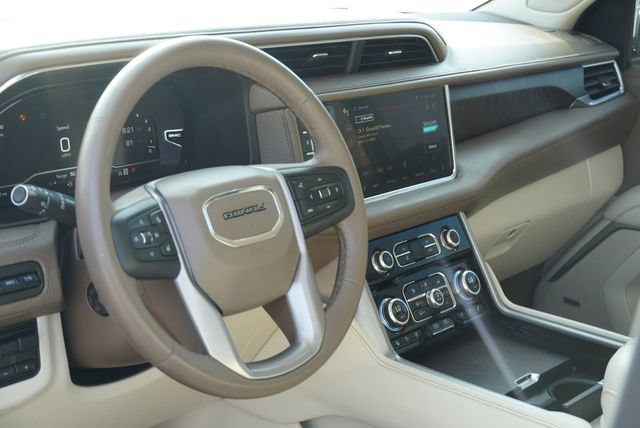Used 2023 GMC Yukon Denali w/ Max Trailering Package AWD/4WD image 19