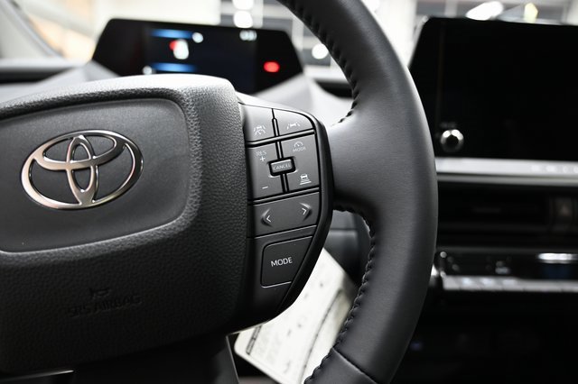 New 2026 Toyota Prius LE image 22