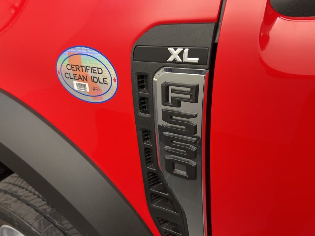 New 2025 Ford F550 4x4 Regular Cab Super Duty image 23