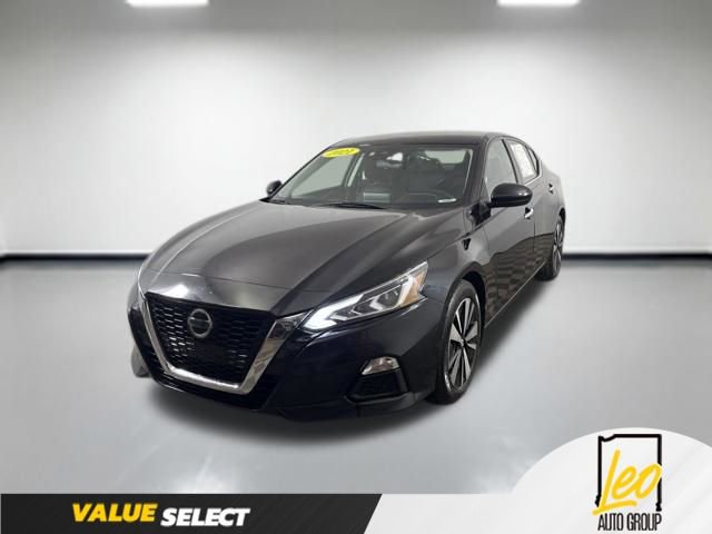 Used 2021 Nissan Altima 2.5 SV FWD image 1