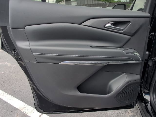 New 2026 Chevrolet Traverse LT w/ Midnight/Sport Edition FWD image 10