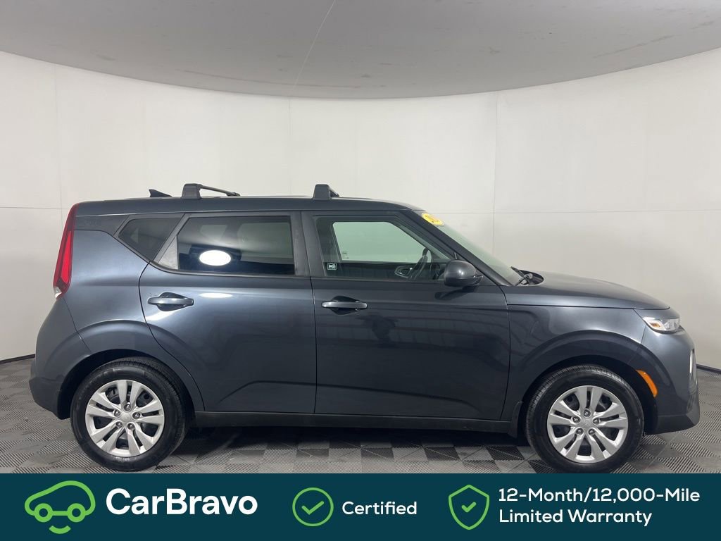 Used 2020 Kia Soul LX image 3