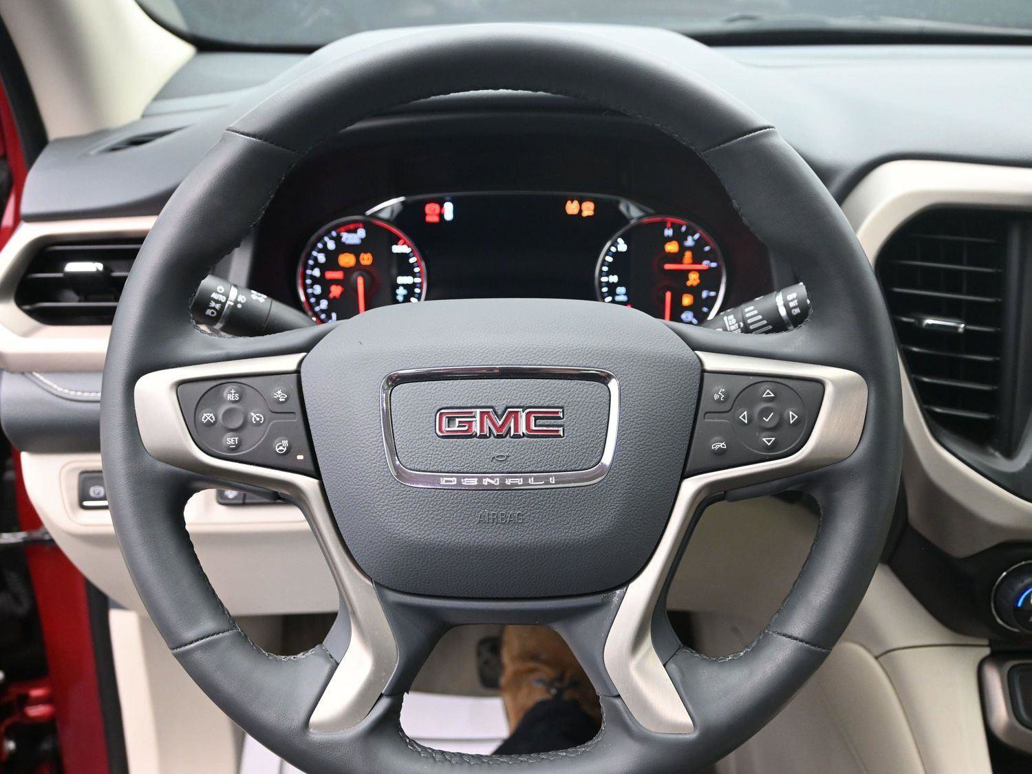 Used 2023 GMC Acadia Denali w/ Denali Ultimate Package image 27