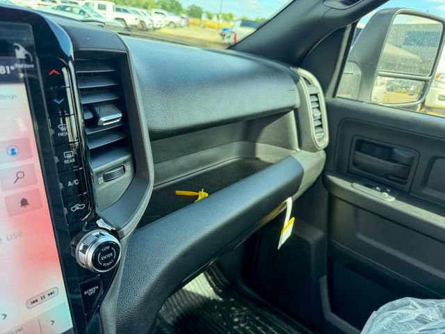 New 2026 RAM 5500 Tradesman AWD/4WD image 23