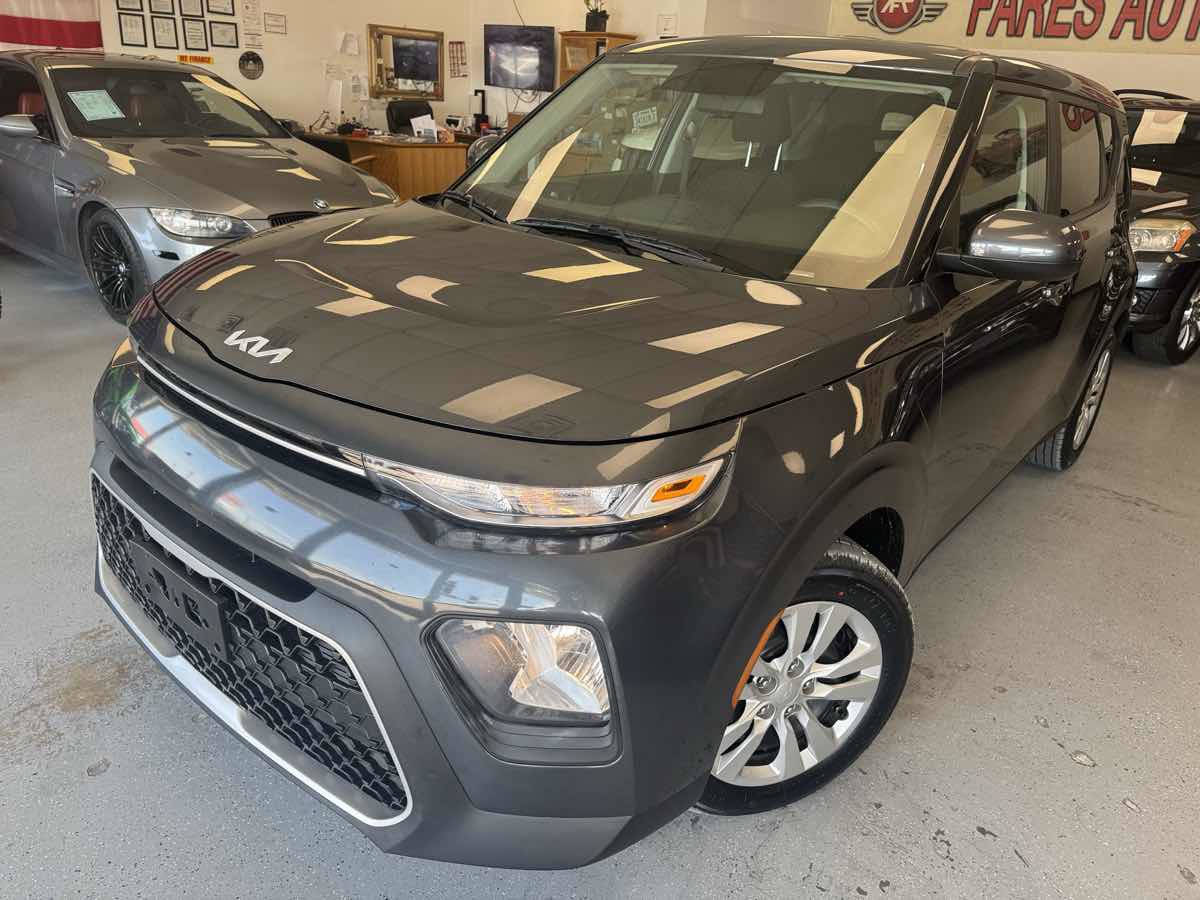 Used 2022 Kia Soul LX FWD image 10