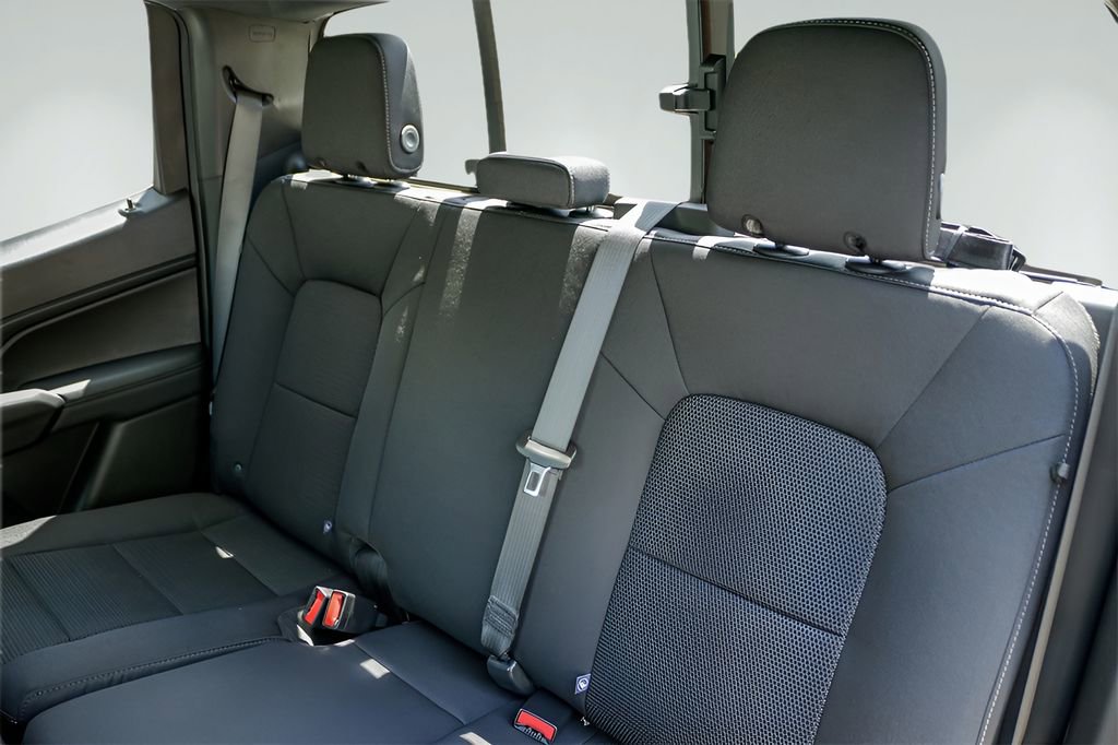 Used 2024 GMC Canyon Elevation w/ Convenience Package image 6