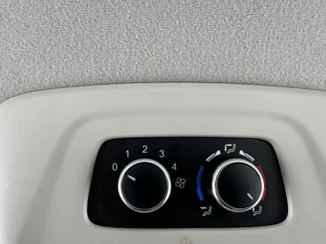 Used 2023 Ford Transit 350 XLT RWD image 32