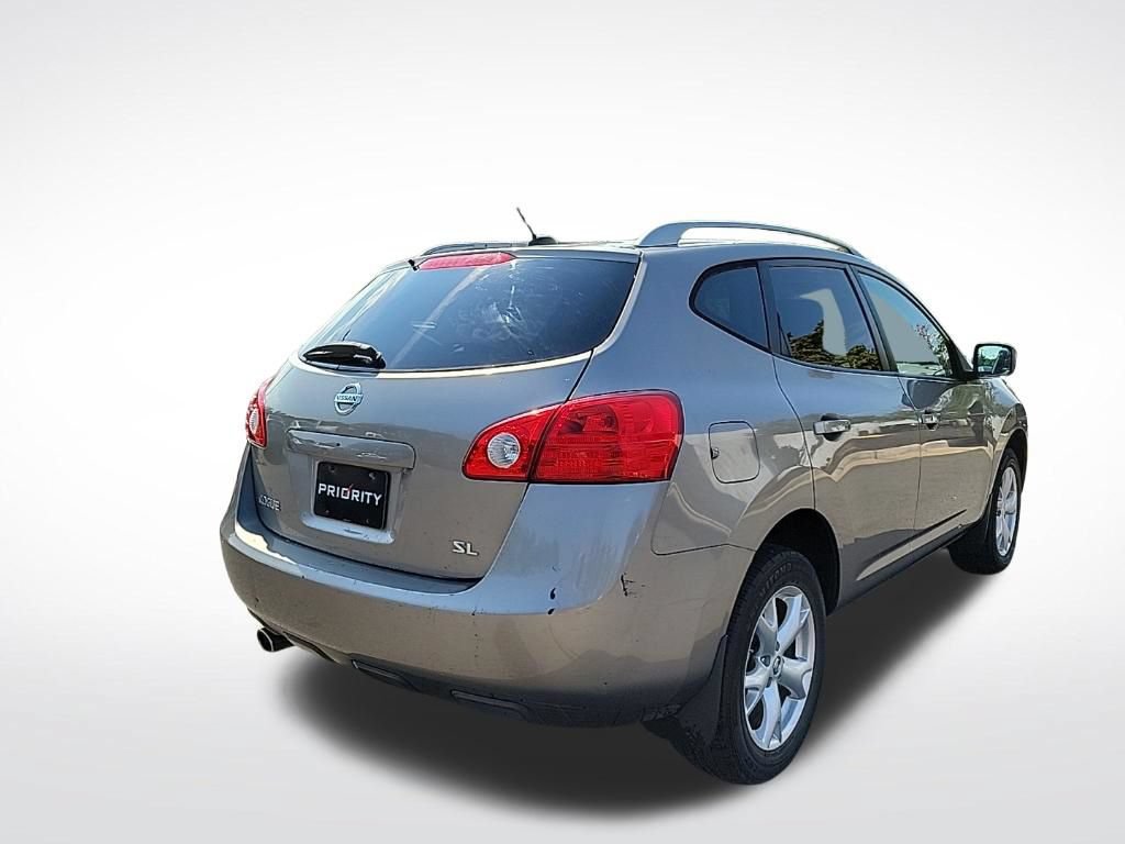 Used 2009 Nissan Rogue SL w/ Leather Pkg FWD image 4