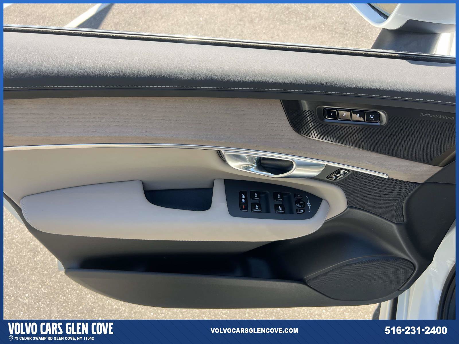 Used 2026 Volvo XC90 B6 Plus w/ Protection Package Premier AWD/4WD image 16