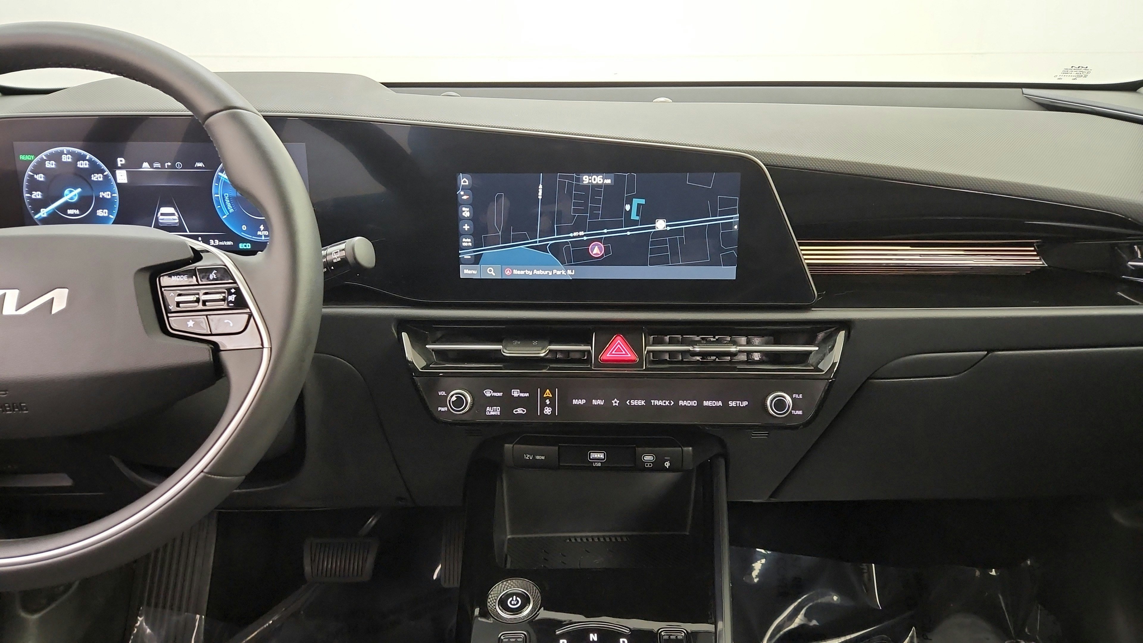 Used 2024 Kia Niro Wind FWD image 25