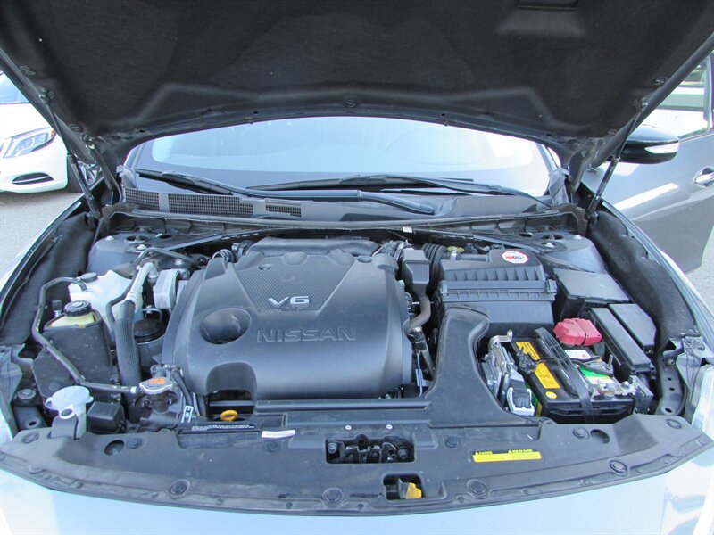 Used 2017 Nissan Maxima 3.5 SV FWD image 22