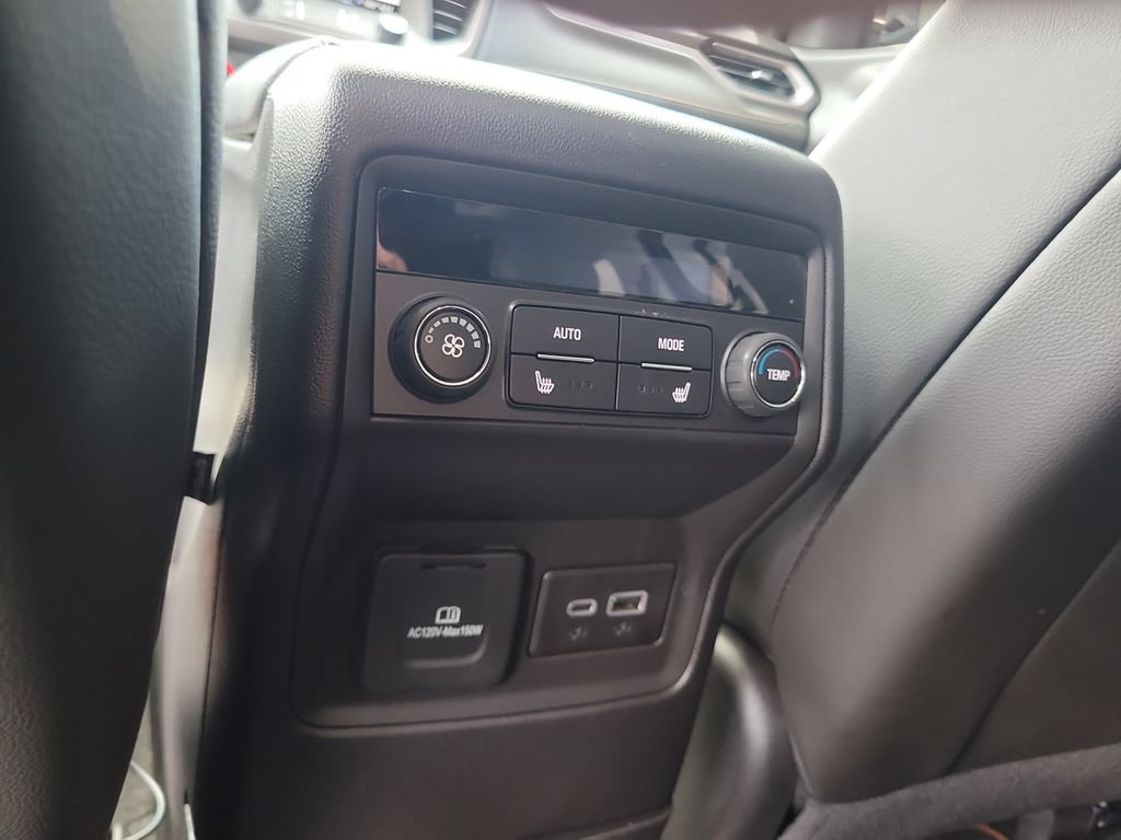 Used 2023 GMC Acadia AT4 w/ Technology Package AWD/4WD image 18