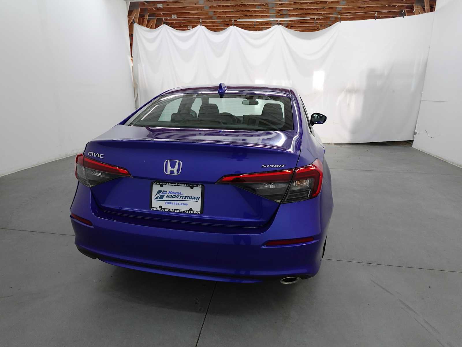 Used 2023 Honda Civic Sport image 5