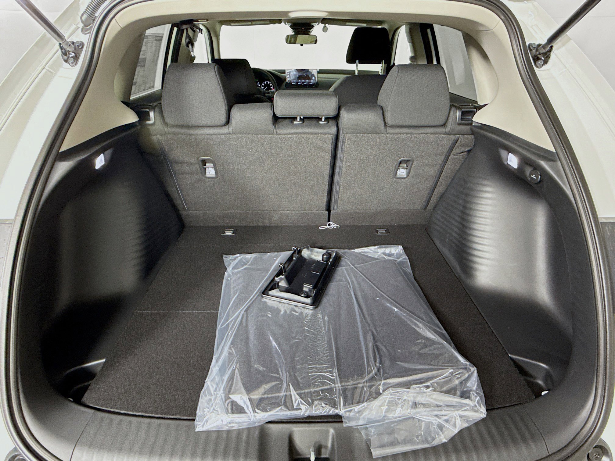 New 2026 Honda HR-V LX image 31