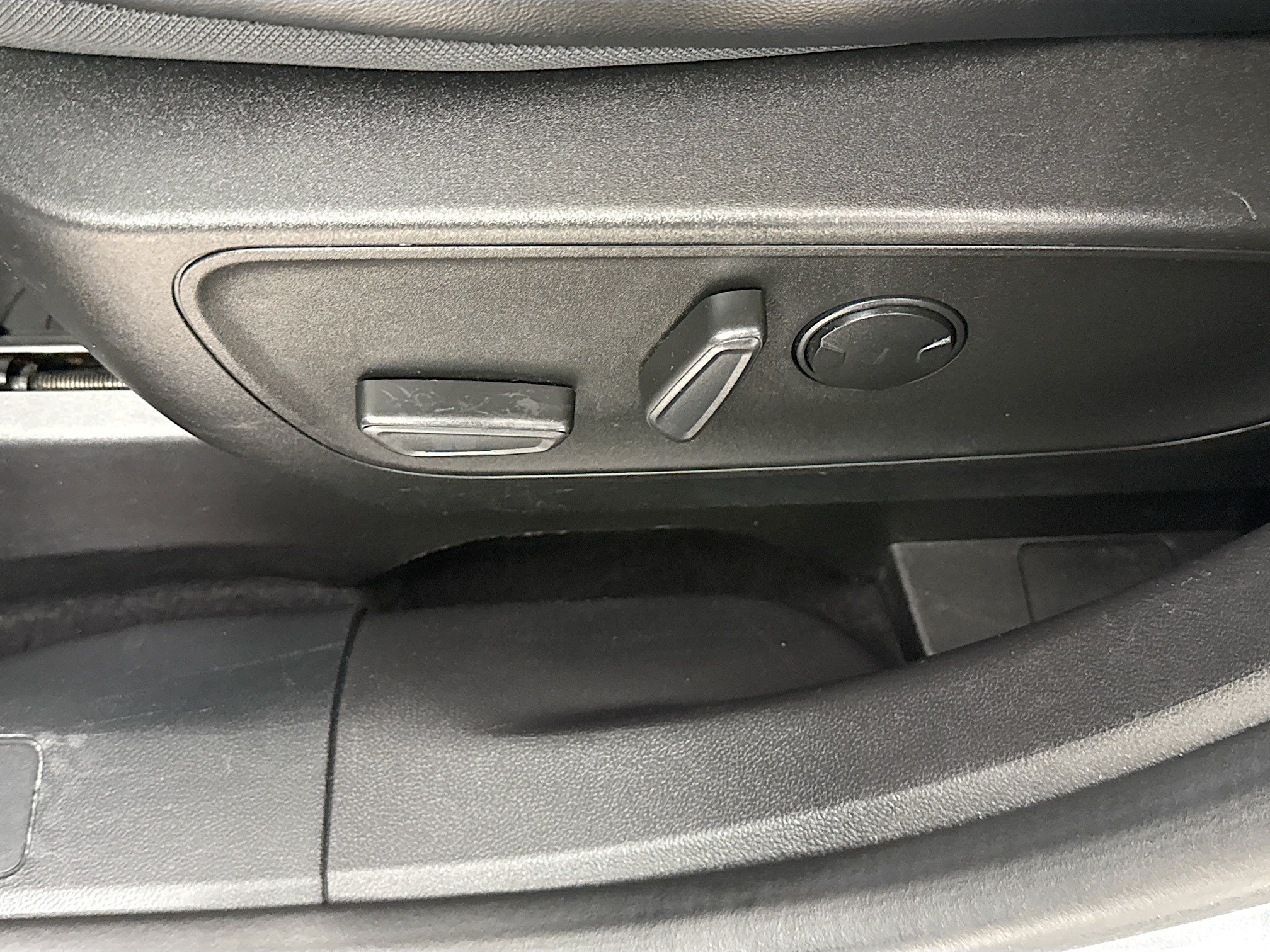 Used 2023 Ford Escape ST-Line AWD/4WD image 22