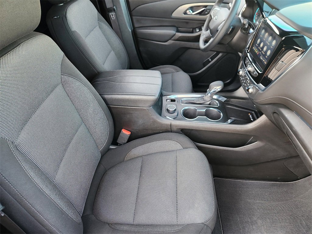 Certified 2023 Chevrolet Traverse LT image 12