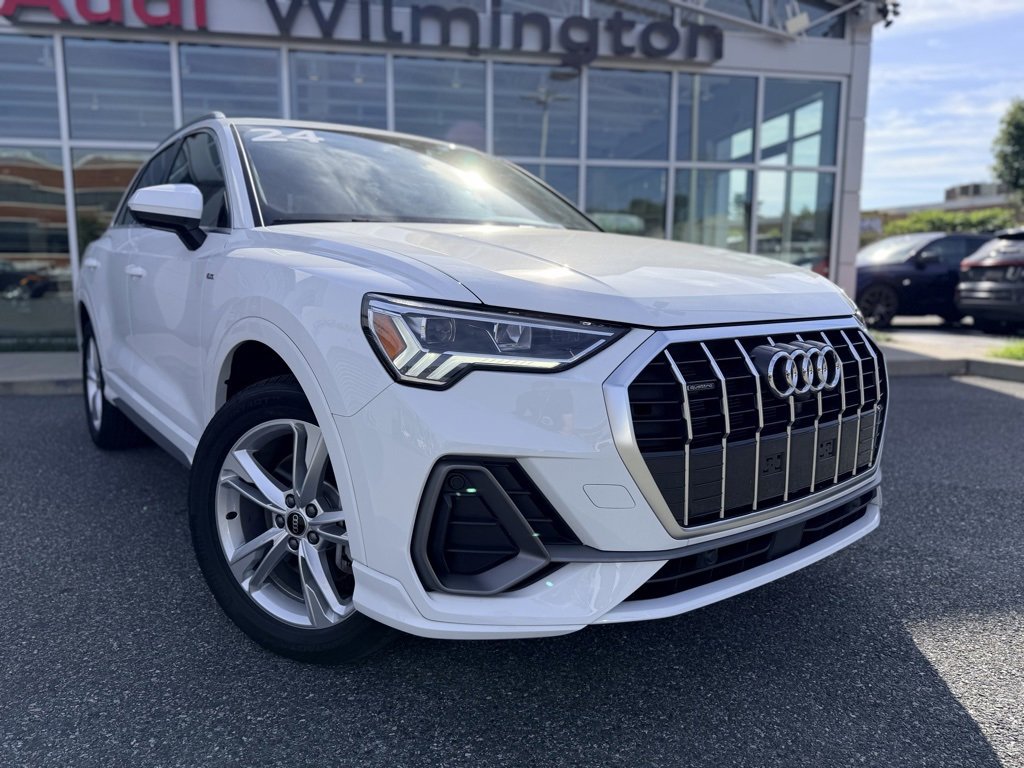 Certified 2024 Audi Q3 2.0T Premium Plus image 8