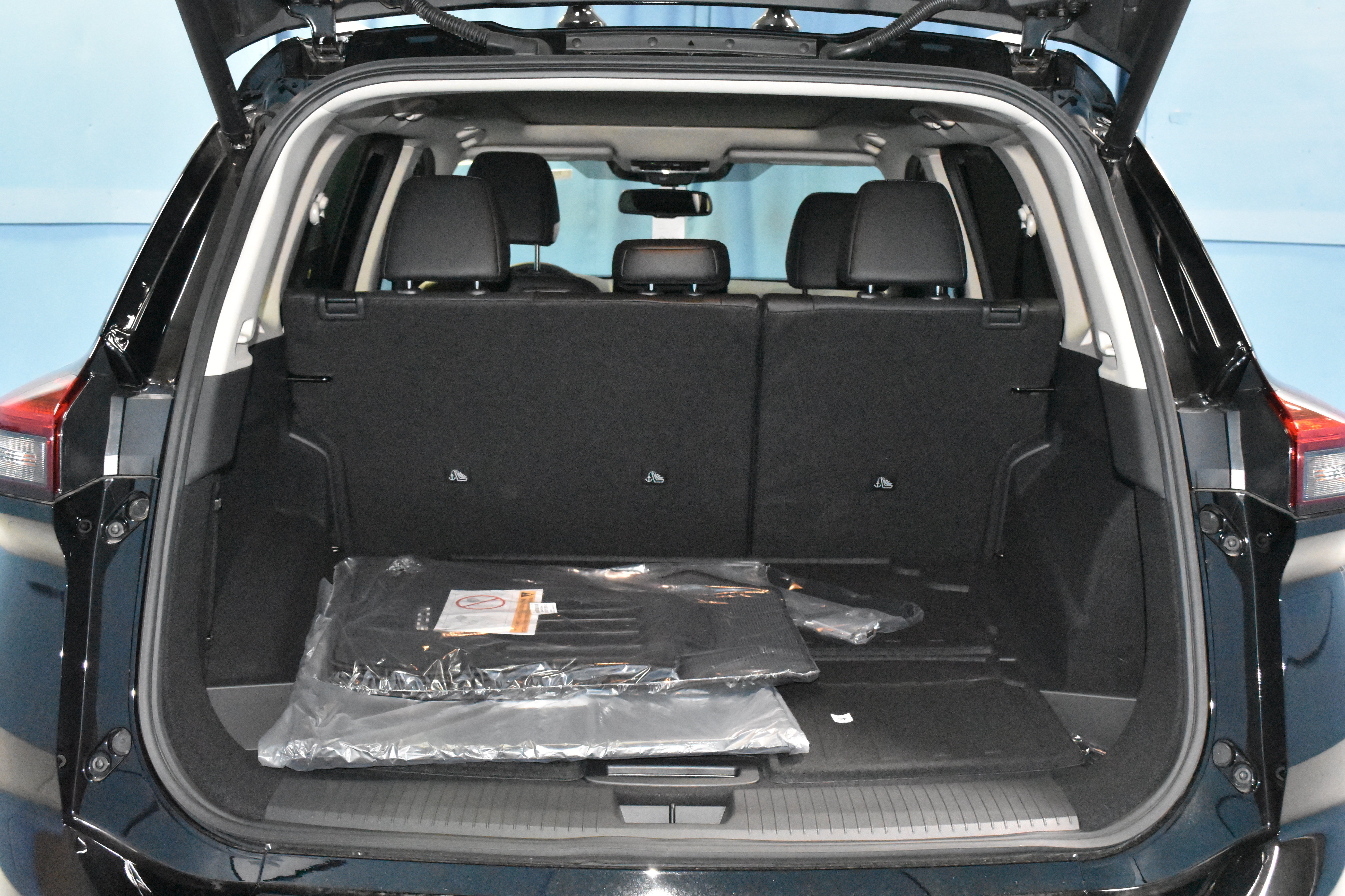 New 2026 Nissan Rogue Platinum w/ Tech Package AWD/4WD image 28