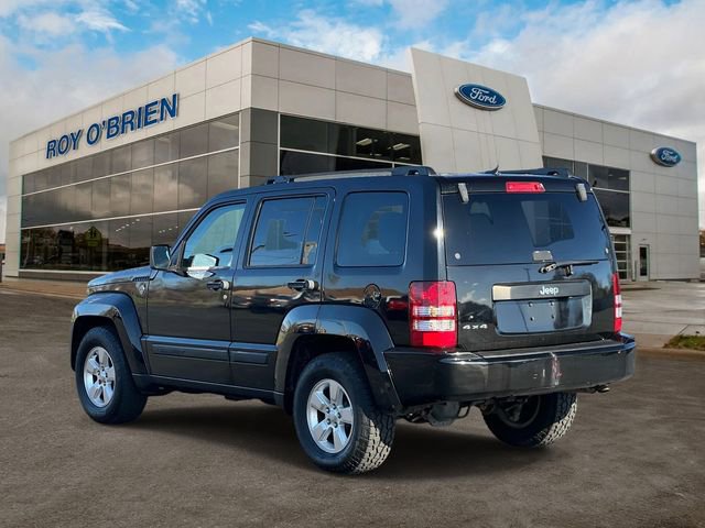 Used 2012 Jeep Liberty Sport w/ Popular Equipment Group AWD/4WD image 3