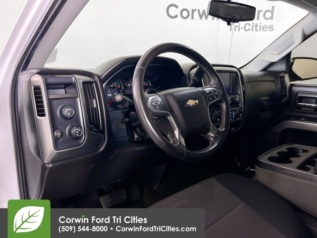 Used 2017 Chevrolet Silverado 1500 LT w/ High Desert Package AWD/4WD video 3