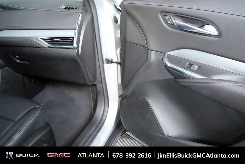 Used 2021 Cadillac XT4 Premium Luxury w/ Cold Weather Package image 21