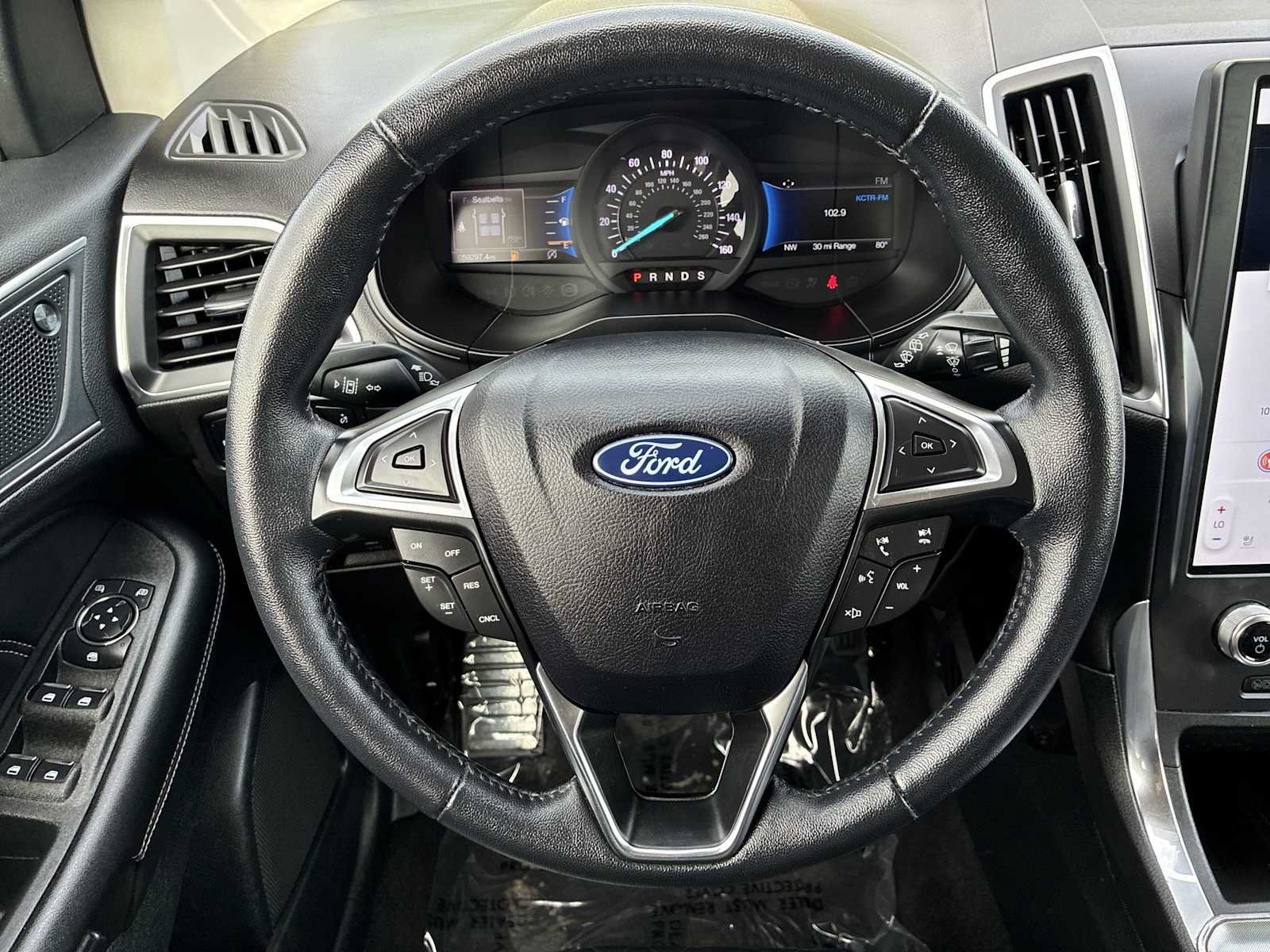 Used 2024 Ford Edge Titanium AWD/4WD image 11
