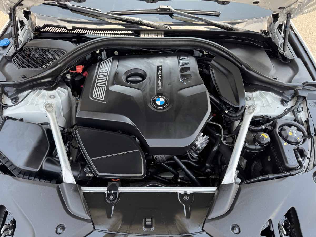 Used 2019 BMW 530i w/ Convenience Package RWD image 47